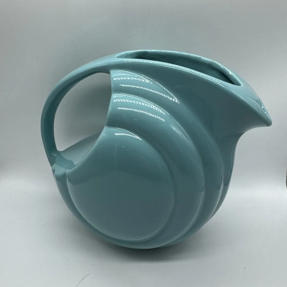 HALL VTG PITCHER MADE IN USA 1338 RARE STREAMLINE AQUA WATER PITCHER